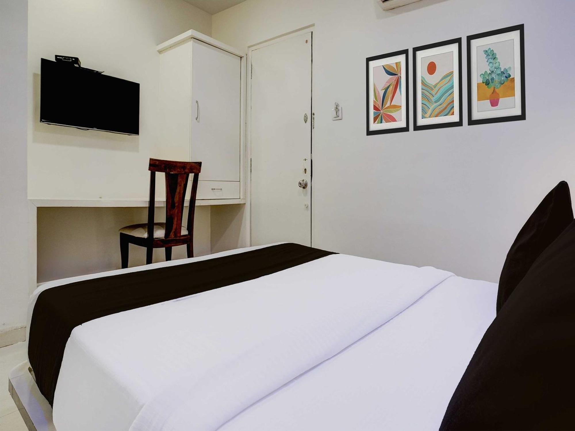 Hotel O Golden Star Мумбаї Екстер'єр фото